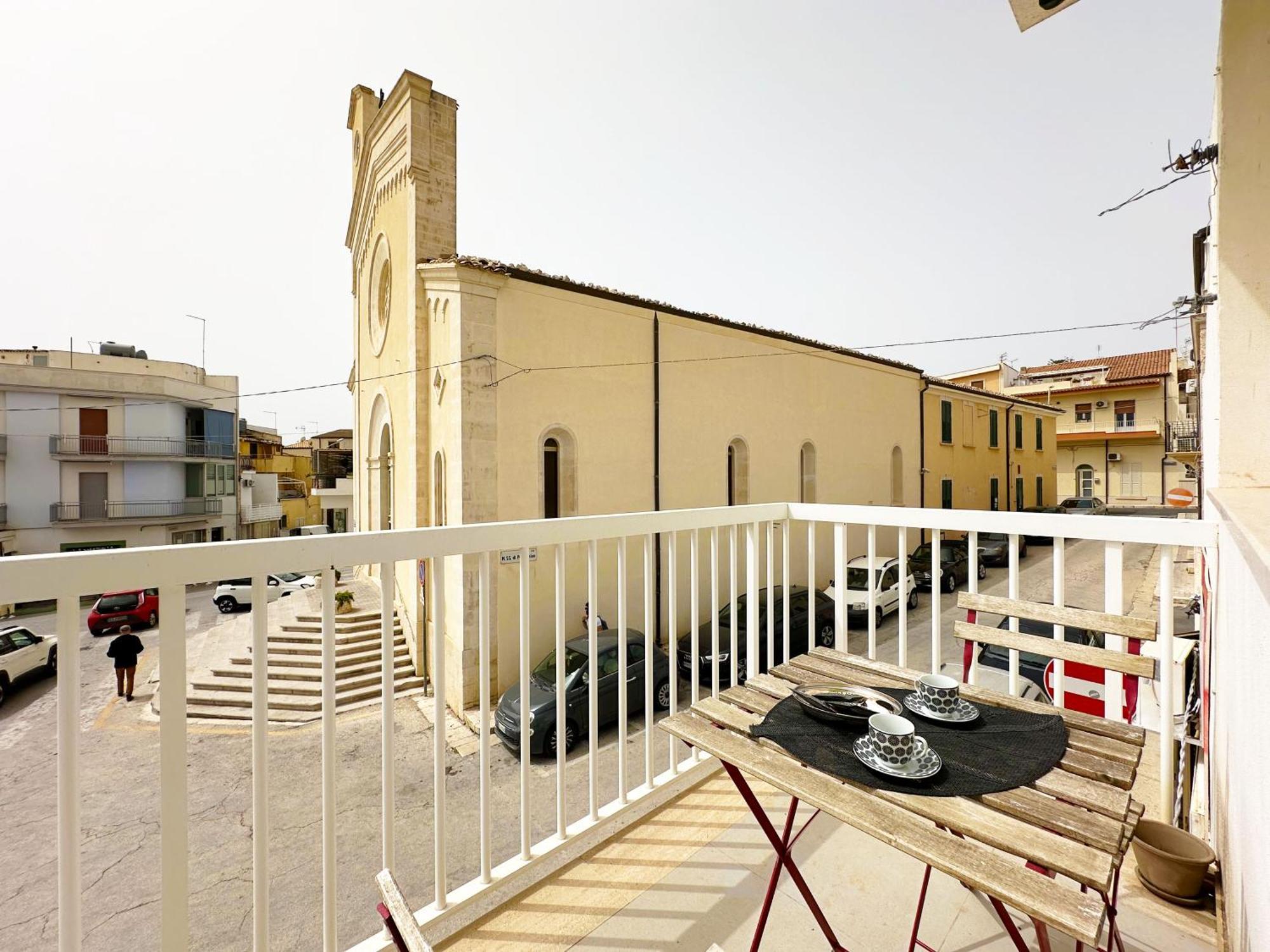 Portosalvo Holiday House Marina di Ragusa Exterior foto