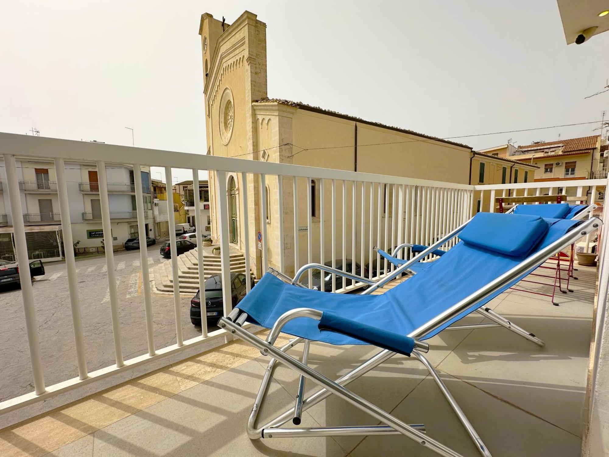 Portosalvo Holiday House Marina di Ragusa Exterior foto